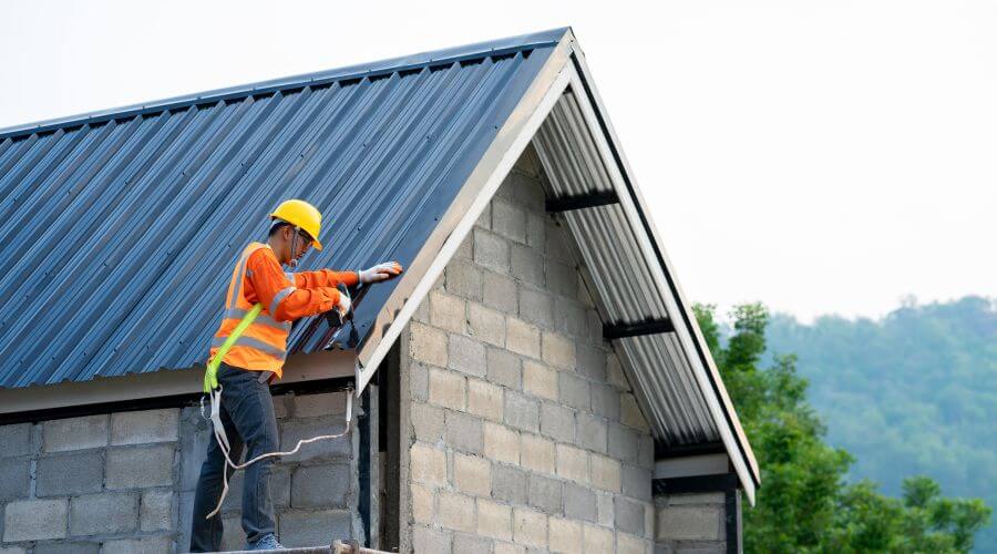 Professional gutter cleaning in West Granby, CT